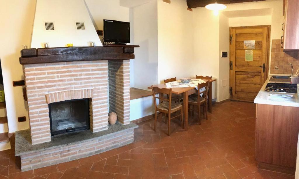Agriturismo Podere Casano Radicofani Exteriér fotografie