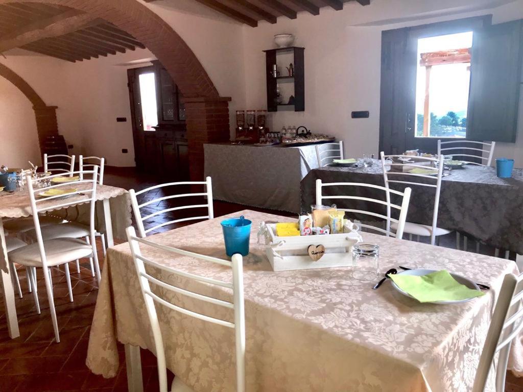 Agriturismo Podere Casano Radicofani Exteriér fotografie